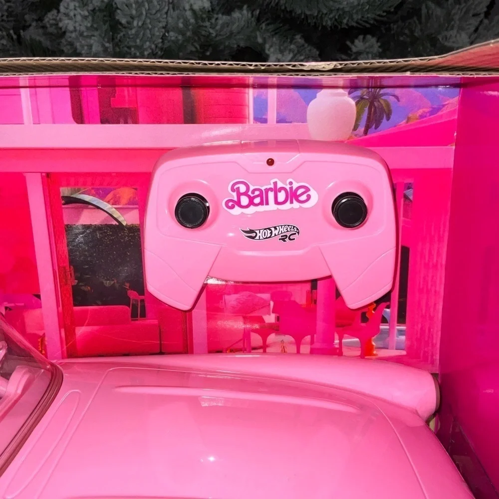 Hot Wheels RC Barbie Corvette Remote Control Car from Barbie: The Movie - Picture 4 of 16
